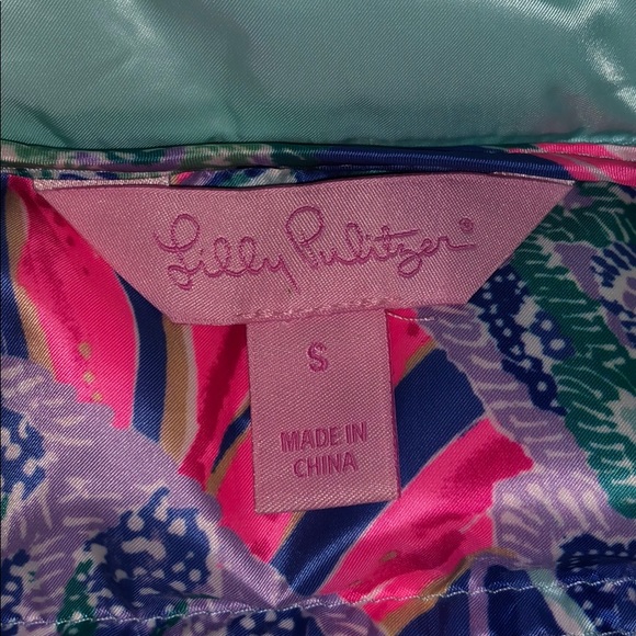 NWOT Light Blue Lilly Pulitzer Down Vest - Picture 4 of 7